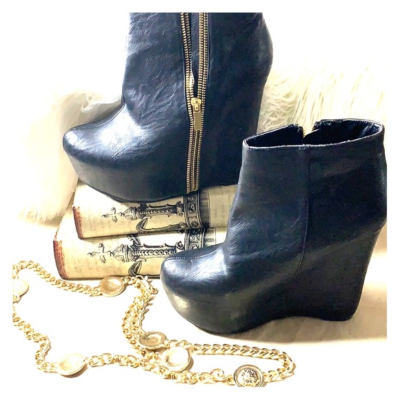 “Paper Fox” - Picture 3 of 8